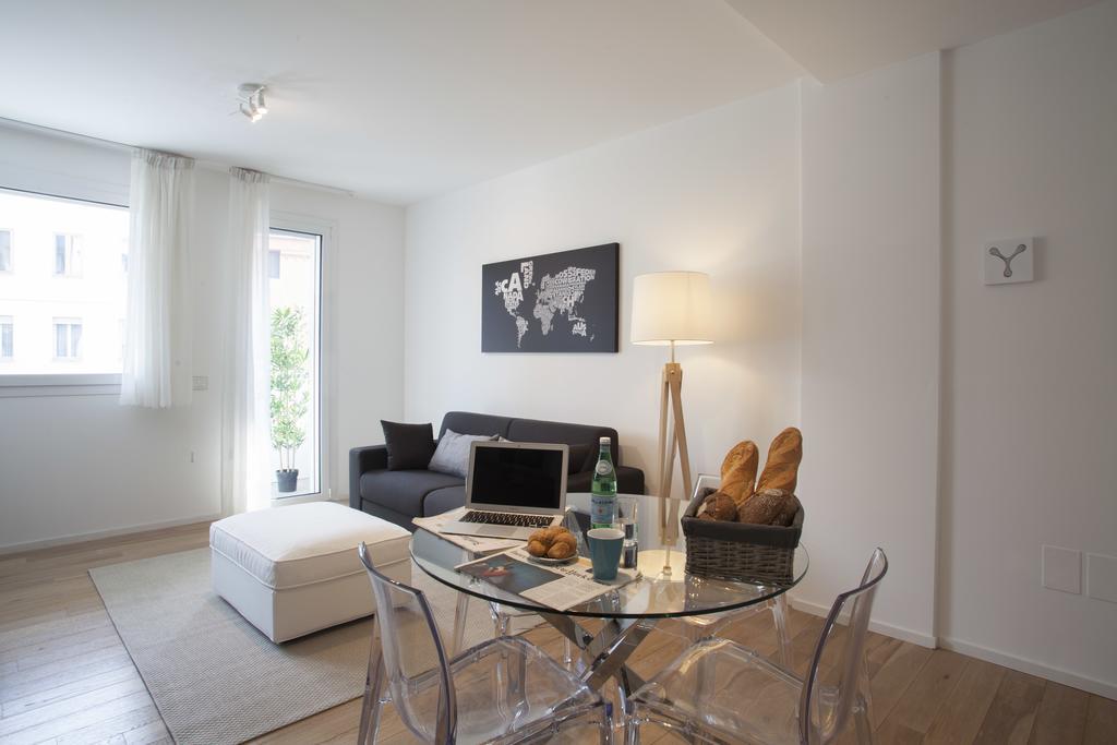 Erïk Langer S. Sofia C. Battisti Apartment