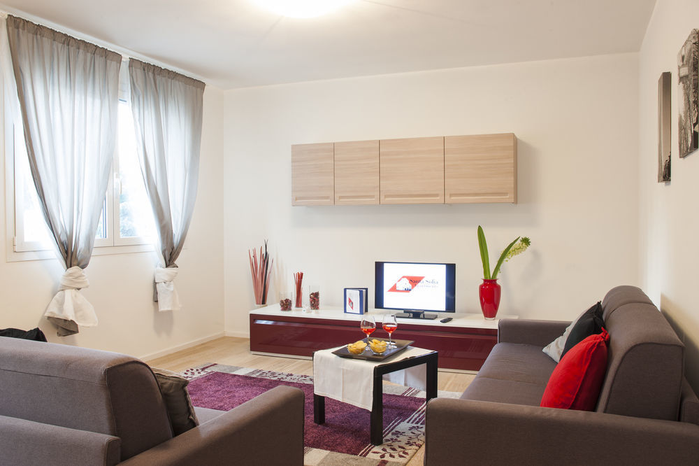 Apartment Erïk Langer S. Sofia C. Battisti
