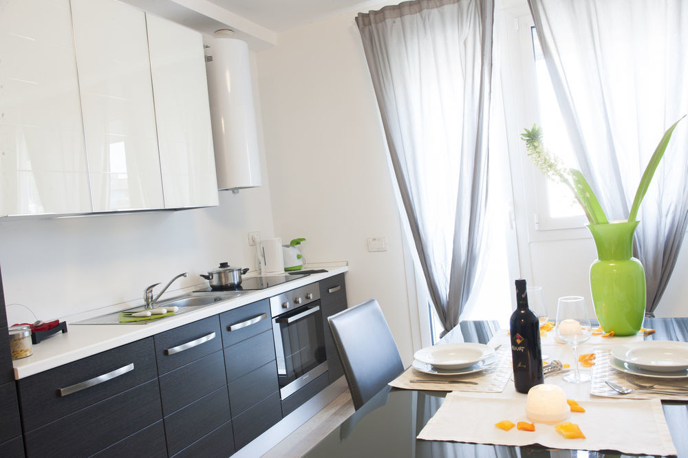 Apartment Erïk Langer S. Sofia C. Battisti *