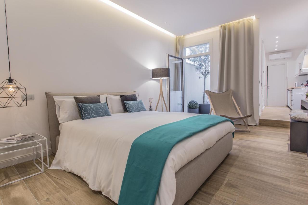 Erïk Langer S. Sofia C. Battisti Apartment